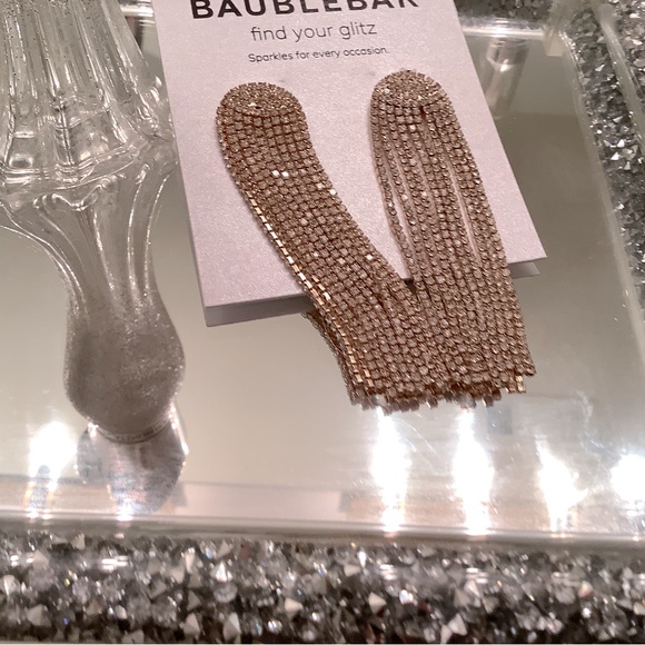 Pretty sparkle statement earrings - Picture 1 of 4